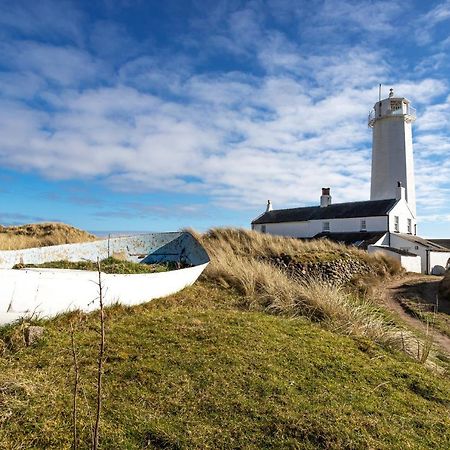Finest Retreats - Lighthouse Cottage Rampside エクステリア 写真