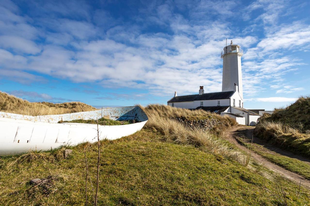 Finest Retreats - Lighthouse Cottage Rampside エクステリア 写真