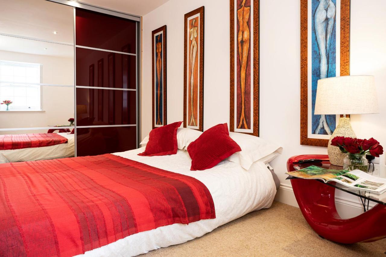 Finest Retreats - Lighthouse Cottage Rampside エクステリア 写真