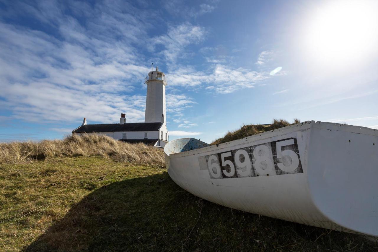 Finest Retreats - Lighthouse Cottage Rampside エクステリア 写真